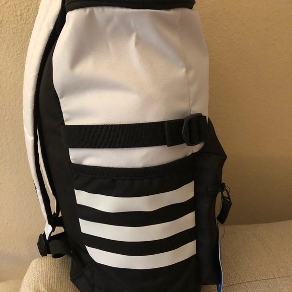 SOLD - Picture 4 of 8